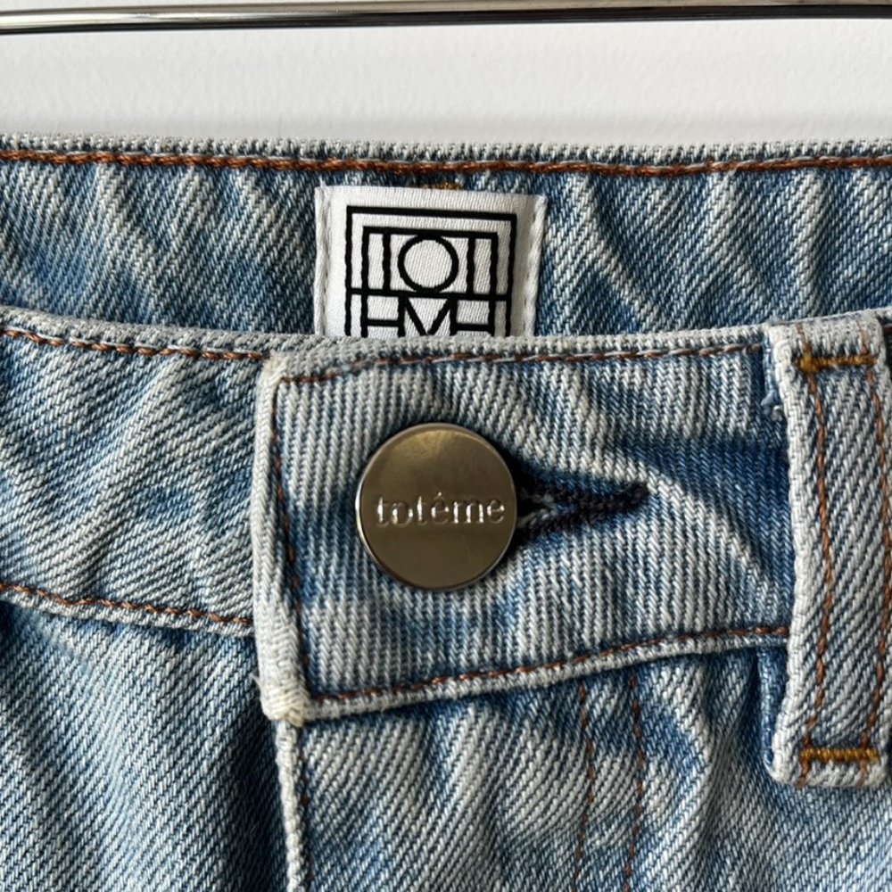 Toteme Wide legged Cropped Jeans, 29 waist